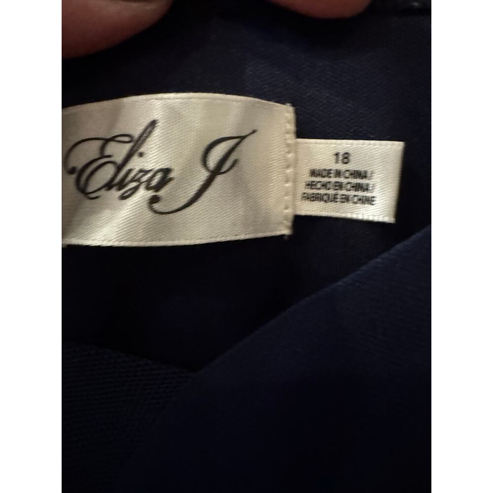 Eliza J Pleated Off-Shoulder Navy Gown - Size 18 (new) - Picture 4 of 5